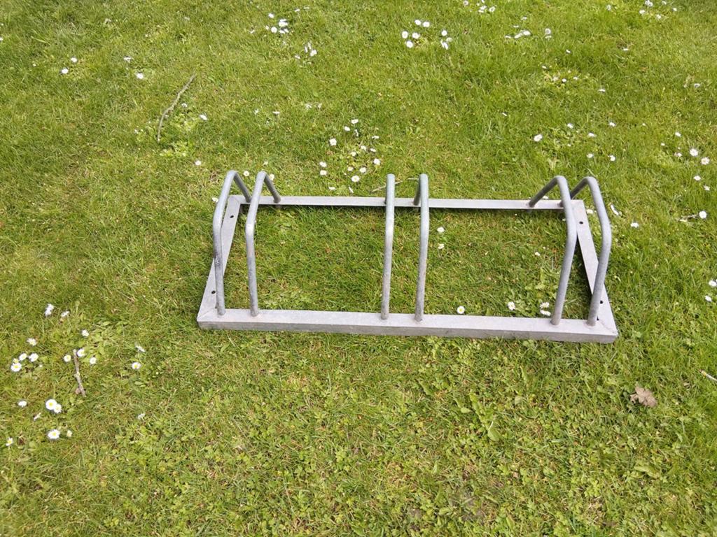 Fietsenrek voor 3 fietsen, Ophalen, Gebruikt