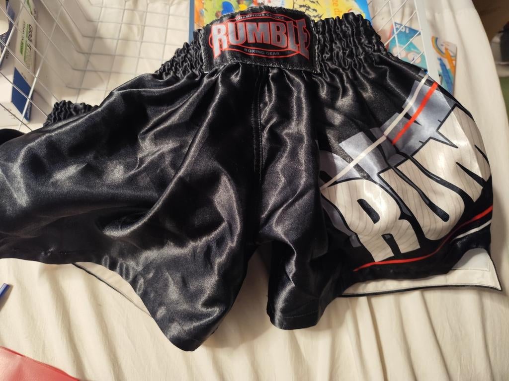 Rumble kinder kickboksbroek - Maat S, Overige, Ophalen of Verzenden, Zo goed als nieuw, Vechtsportkleding