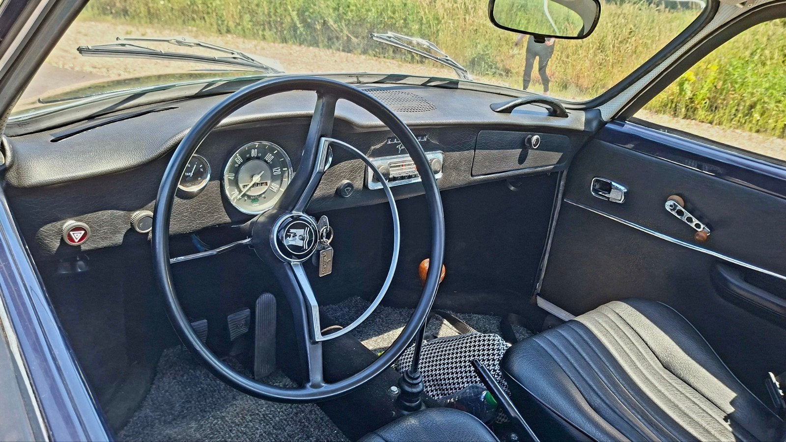 Te koop prachtige Karmann Ghia 1500 cc, foto 10