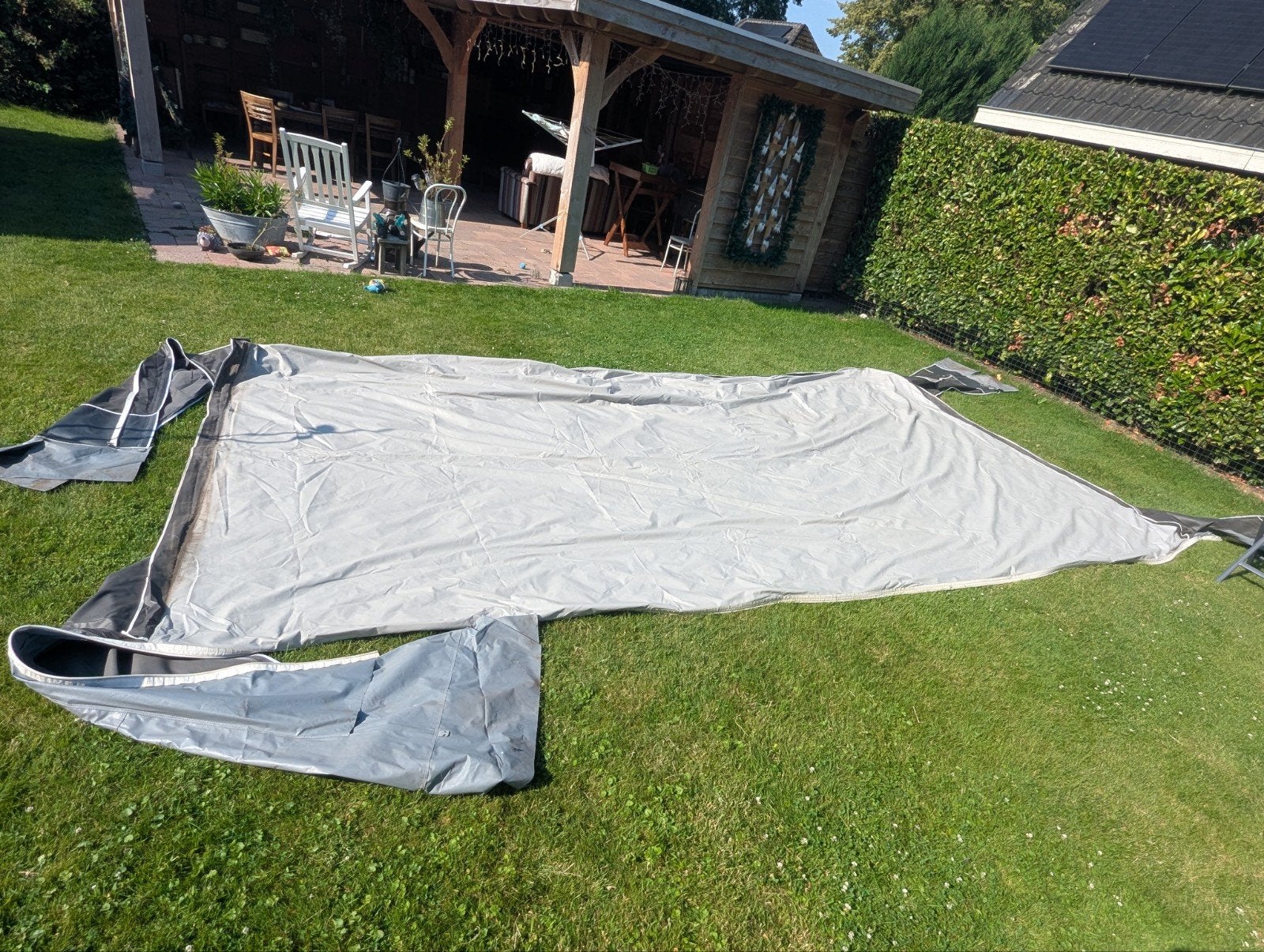 Dorema voortent maat 15 met uitbouw, Ophalen