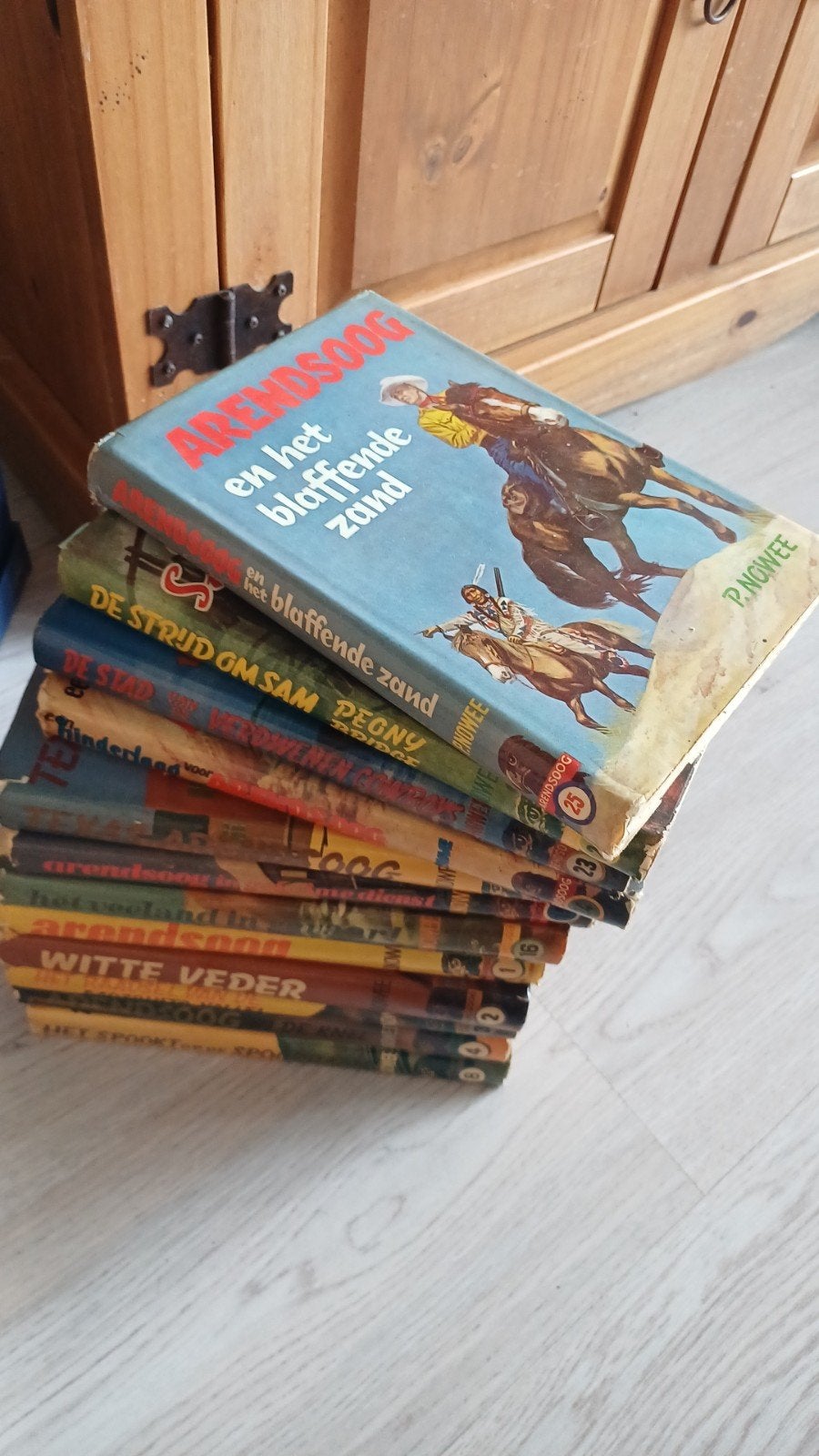 Oude Arendsoog boeken - Set van 10 stuks, Ophalen, Gelezen, Fictie algemeen