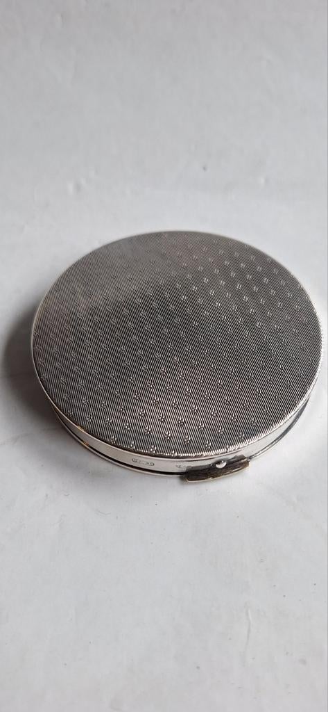 Oude verzilverde poederdoos D.D.90 met vis merkteken, Antiek en Kunst, Antiek | Goud en Zilver, Ophalen of Verzenden