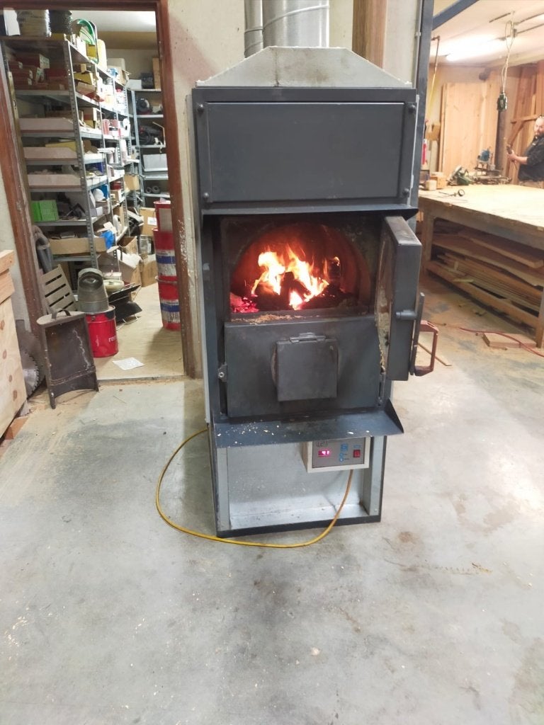 Werkplaats houtkachel 80 KW, Ophalen, Gebruikt, Hout, Houtkachel
