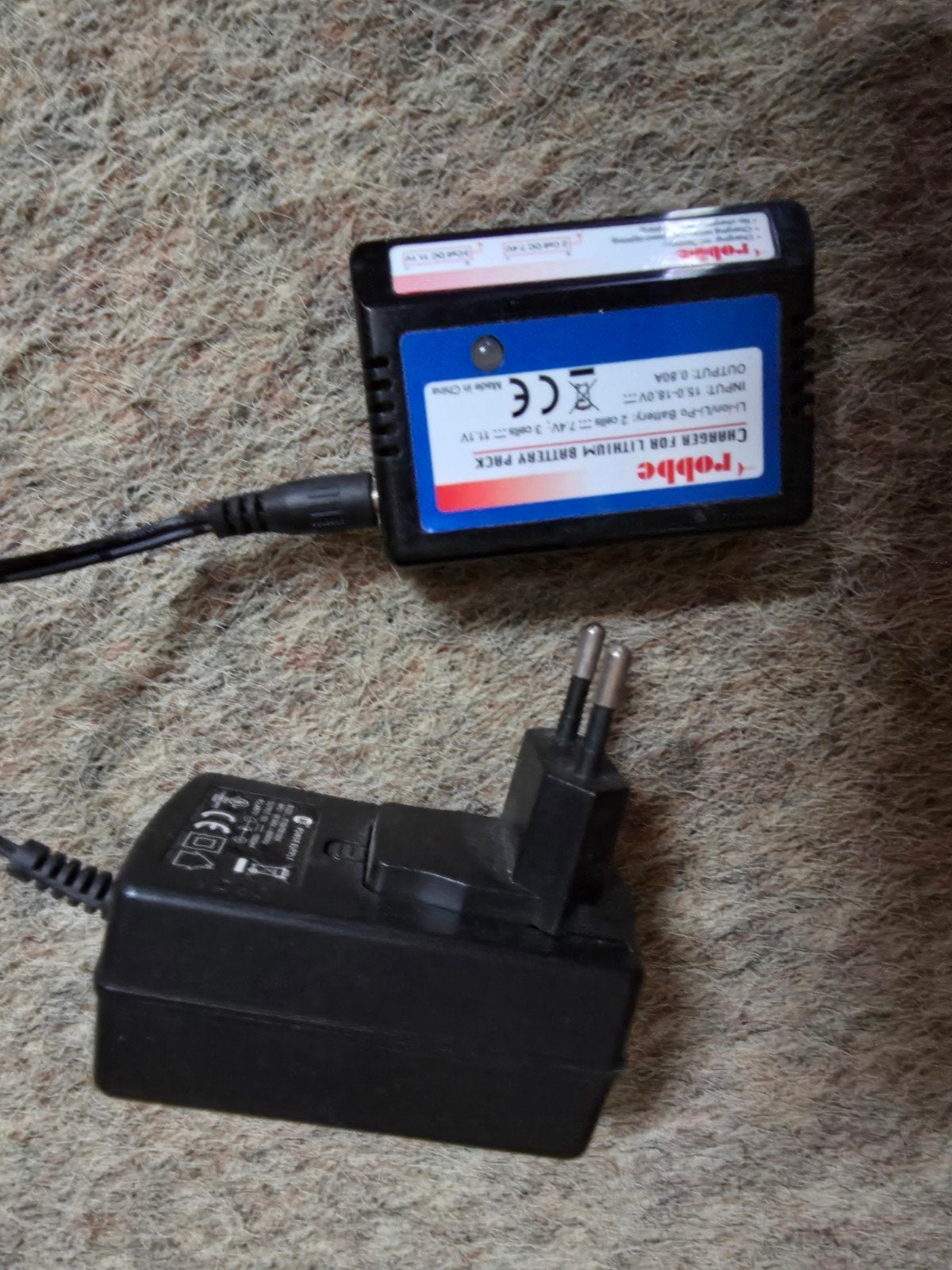2 laders voor 2s en 3s  lipo's