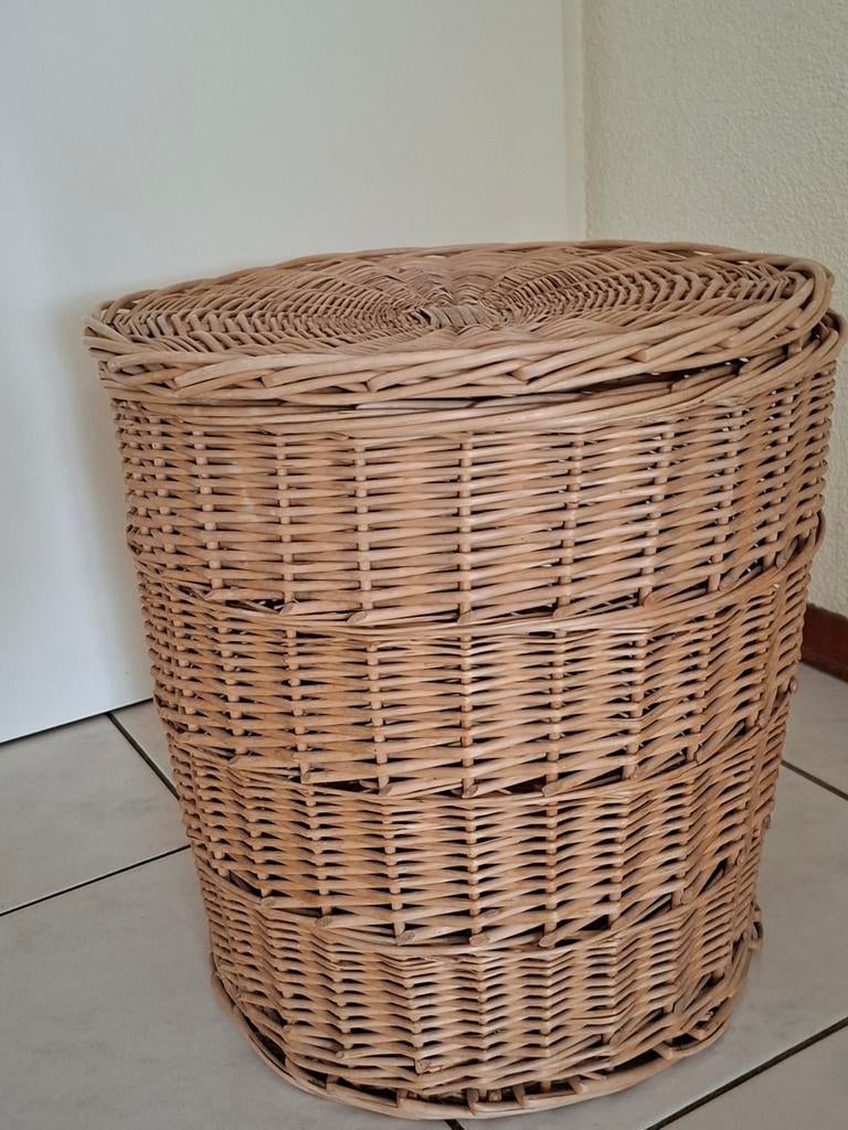 Rieten wasmand , opbergmand, Ophalen, Gebruikt, Rond, Riet