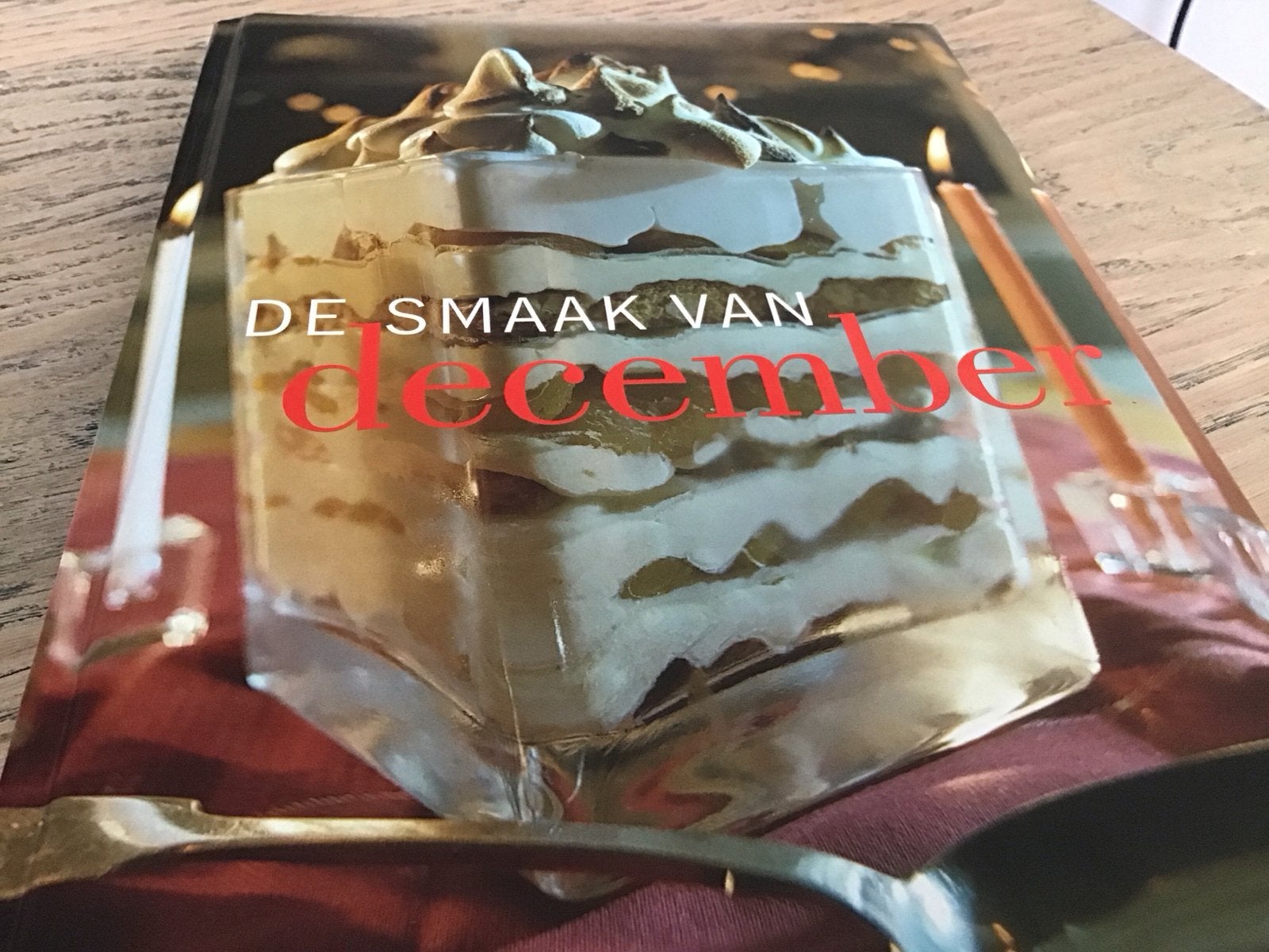 De Smaak van December - Albert Heijn kookboek, Ophalen of Verzenden, Nieuw, Taart, Gebak en Desserts