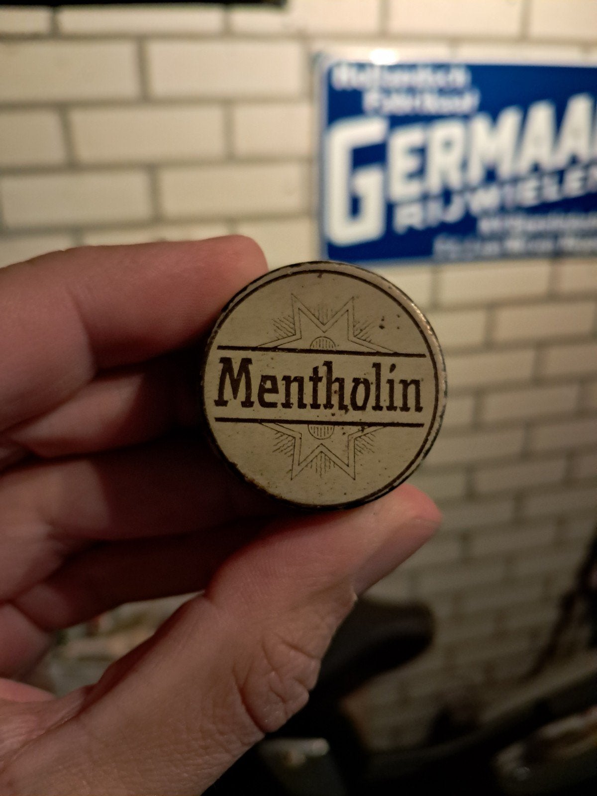 Mentholin blikje, Ophalen of Verzenden, Zo goed als nieuw, Overige
