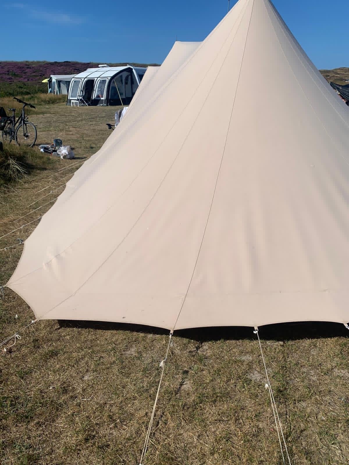 Esvo tent - Top gezinstent! Recent geïmpregneerd, Caravans en Kamperen, Tenten, Ophalen of Verzenden, Gebruikt, Tot en met 6