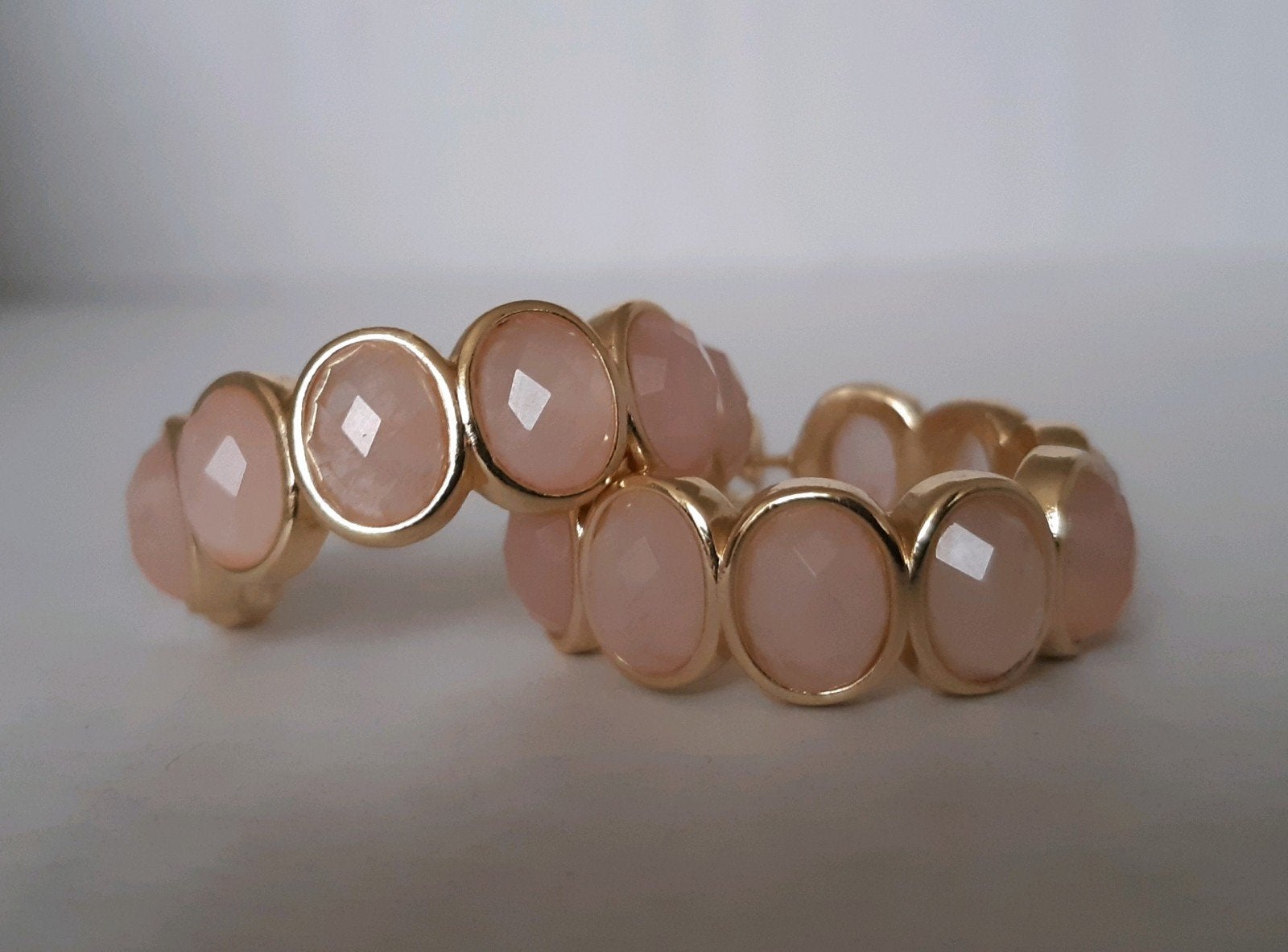 Prachtige vergulde oorringen met chalcedoon, Overige materialen, Hangers, Verzenden, Nieuw