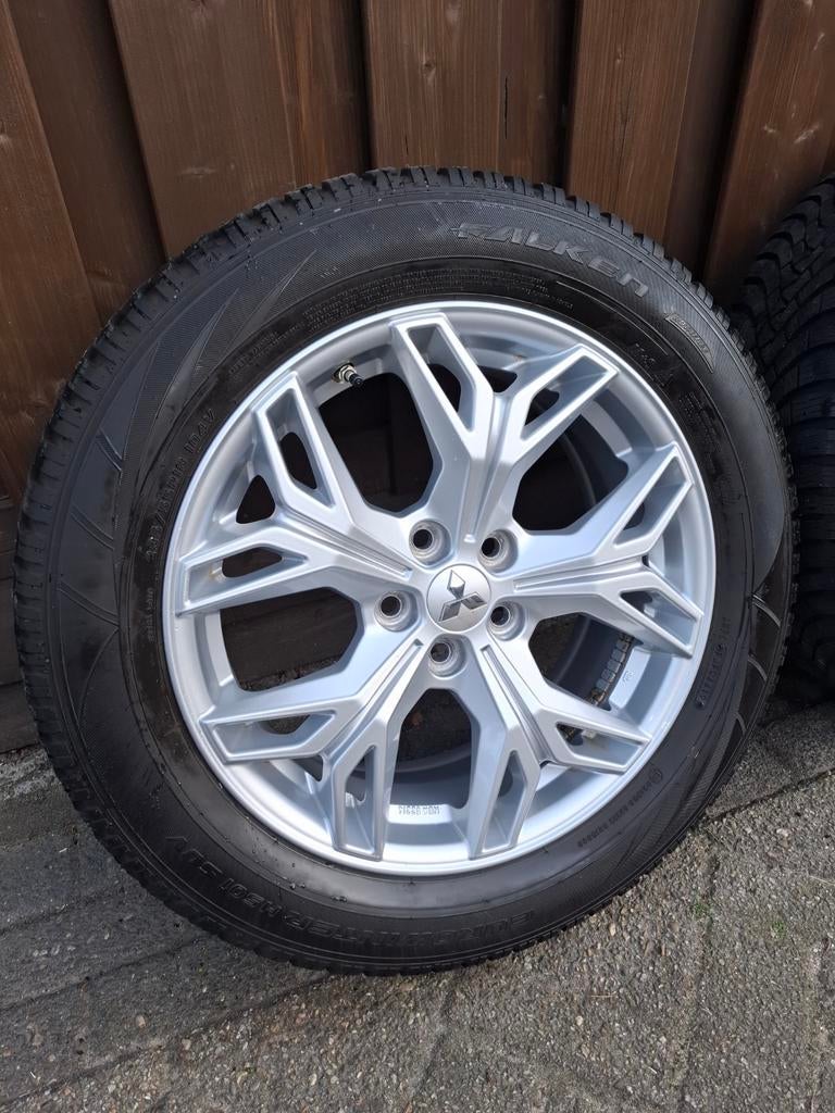 Mitsubishi eclipse cross ZGAN18 inch velgen met Winterbanden, Ophalen of Verzenden, Gebruikt