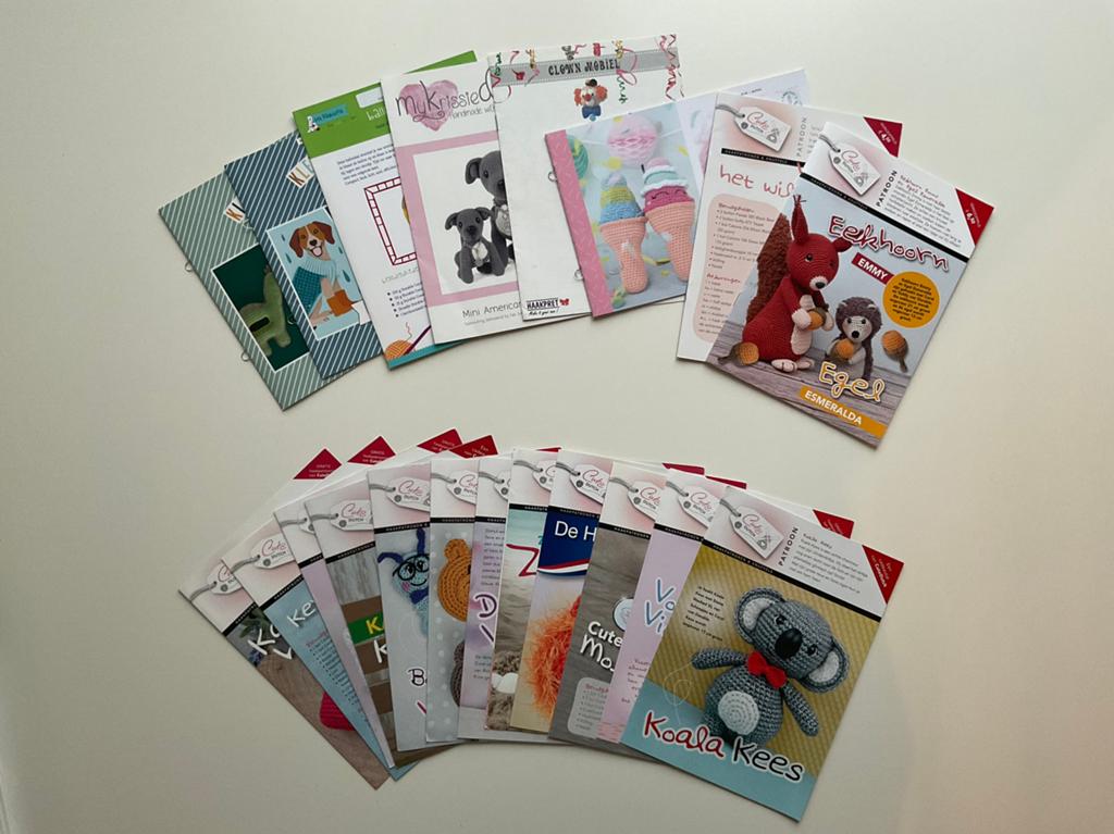 23 patronenboekjes van oa CuteDutch en Scheepjes, Ophalen of Verzenden, Zo goed als nieuw, Haken, Patroon of Boek