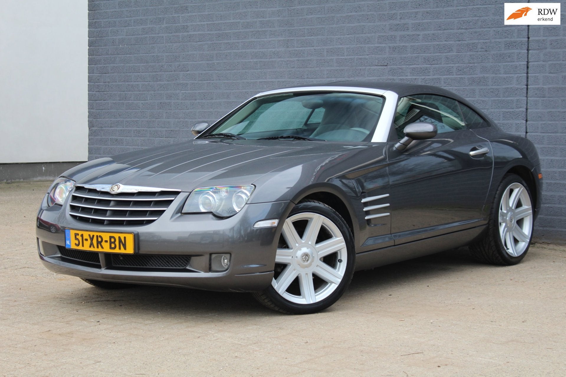 Chrysler Crossfire 3.2 V6 Limited 218pk Automaat, Leder, NAP, Auto's, Chrysler, Automaat, Gebruikt, Grijs, 2 stoelen