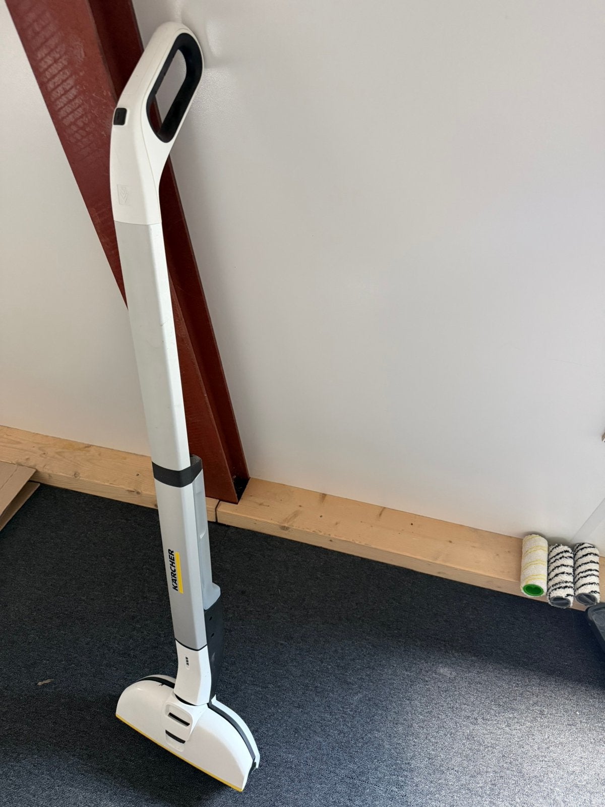 Automatische Kärcher dweil, Ophalen, Zo goed als nieuw