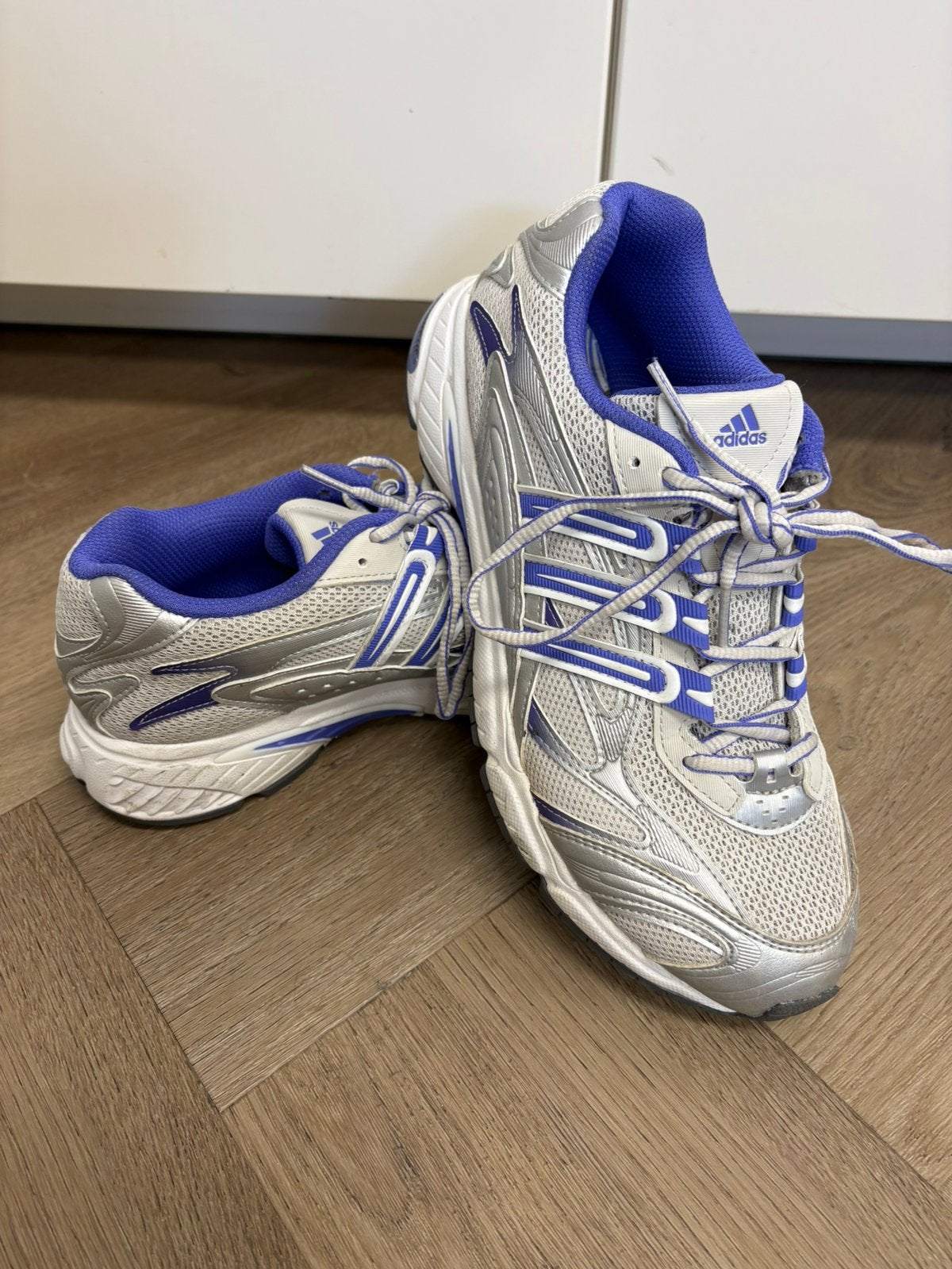 Adidas sneakers dames, Ophalen, Zo goed als nieuw, Sneakers of Gympen