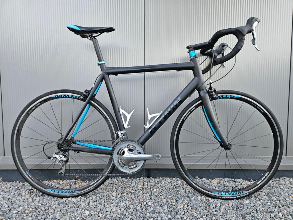 B'twin Triban 560 racefiets - Shimano Tiagra 3x10 - 60cm, Fietsen en Brommers, Fietsen | Racefietsen, 28 inch, Gebruikt, Velgrem