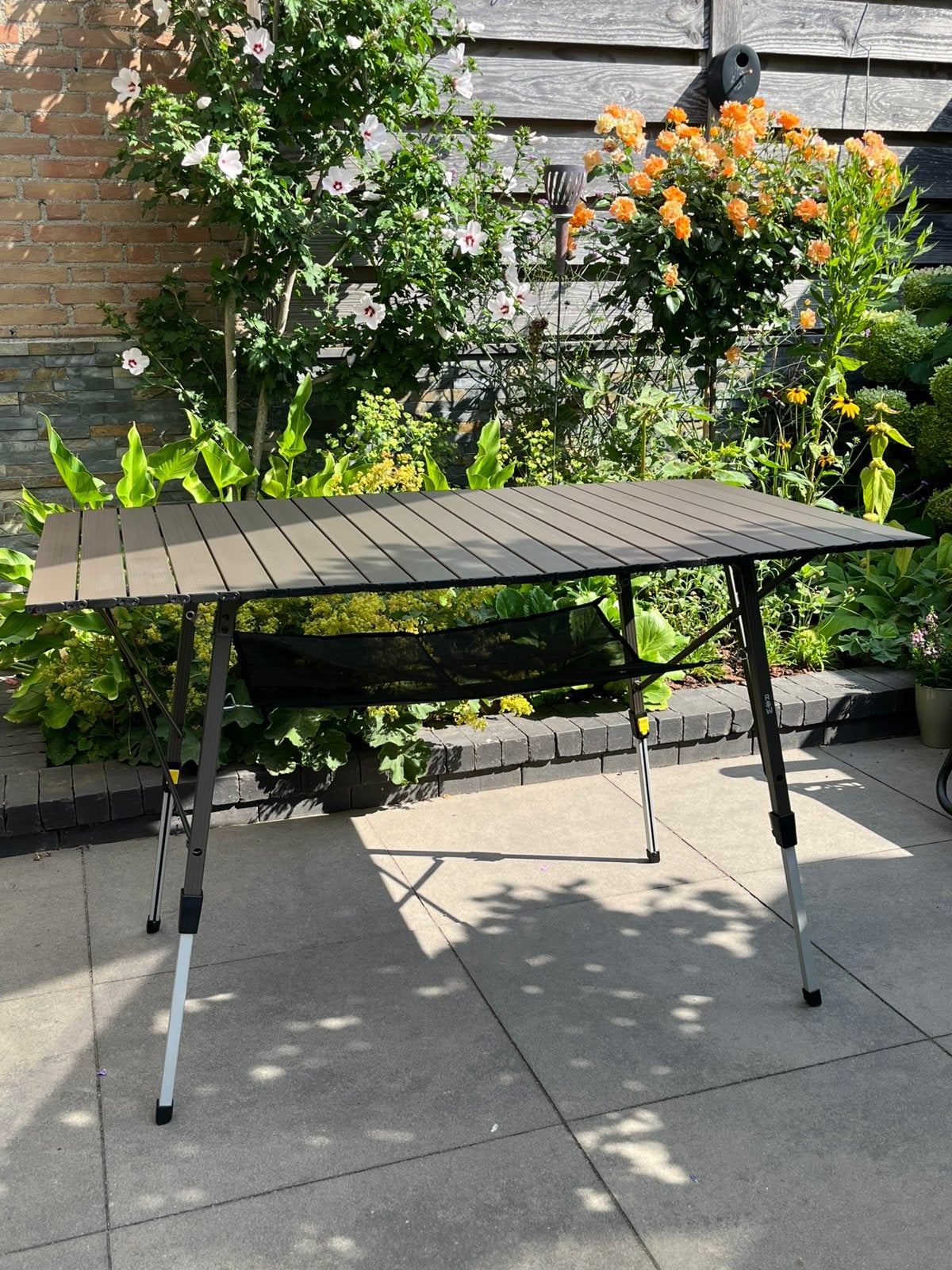 Campingtafel lichtgewicht aluminium, Caravans en Kamperen, Kampeermeubelen, Zo goed als nieuw, Campingtafel, Ophalen