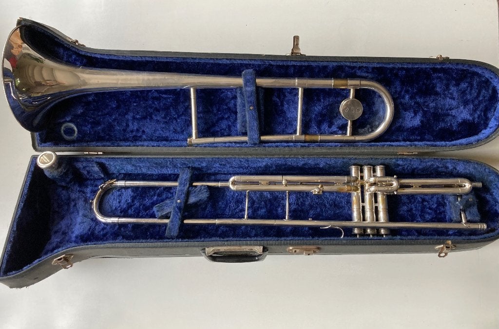 Courtois ventieltrombone AC150, Ophalen of Verzenden, Gebruikt, Tenor, Met koffer