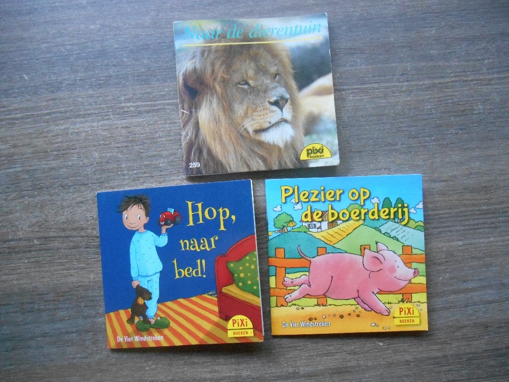 3 Pixi boekjes 0,75 euro per stuk pixiboekjes, Boeken, Kinderboeken | Kleuters, Ophalen of Verzenden, Gelezen, Jongen of Meisje