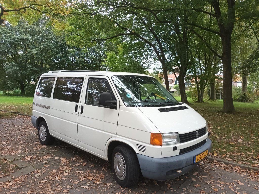 Camper VW T4 Benzine 5P €9.500, Volkswagen, Tot en met 2, Handgeschakeld, Overige merken