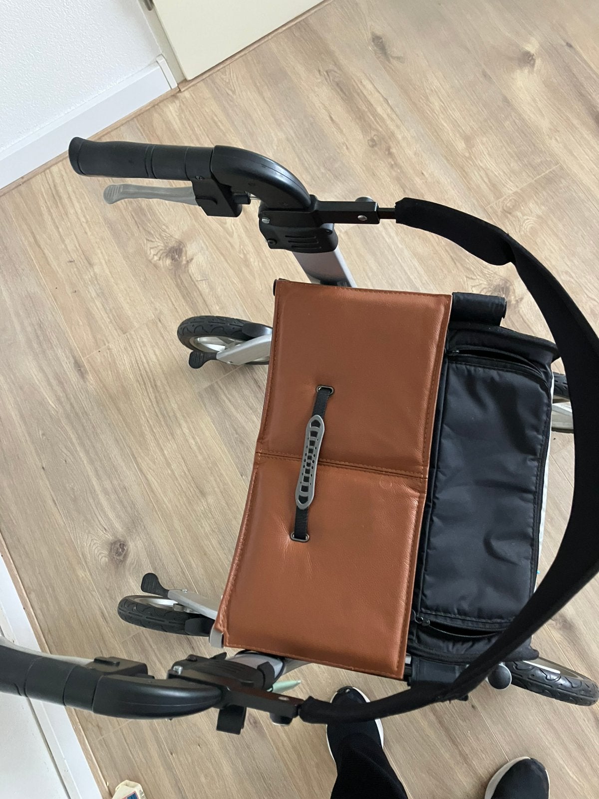 Rollator Travixx by medipoint, Diversen, Rollators, Ophalen, Zo goed als nieuw