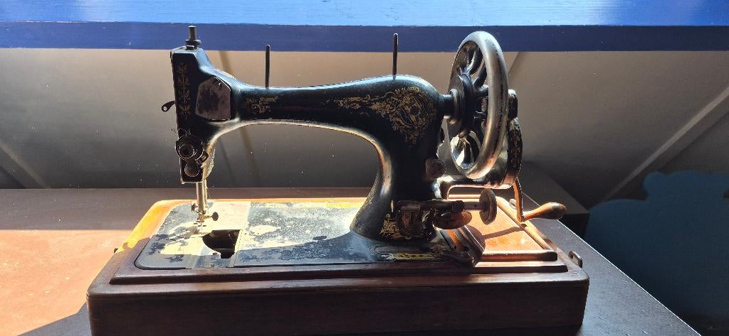 Antieke Singer naaimachine van begin 1900, Antiek en Kunst, Antiek | Naaimachines, Ophalen
