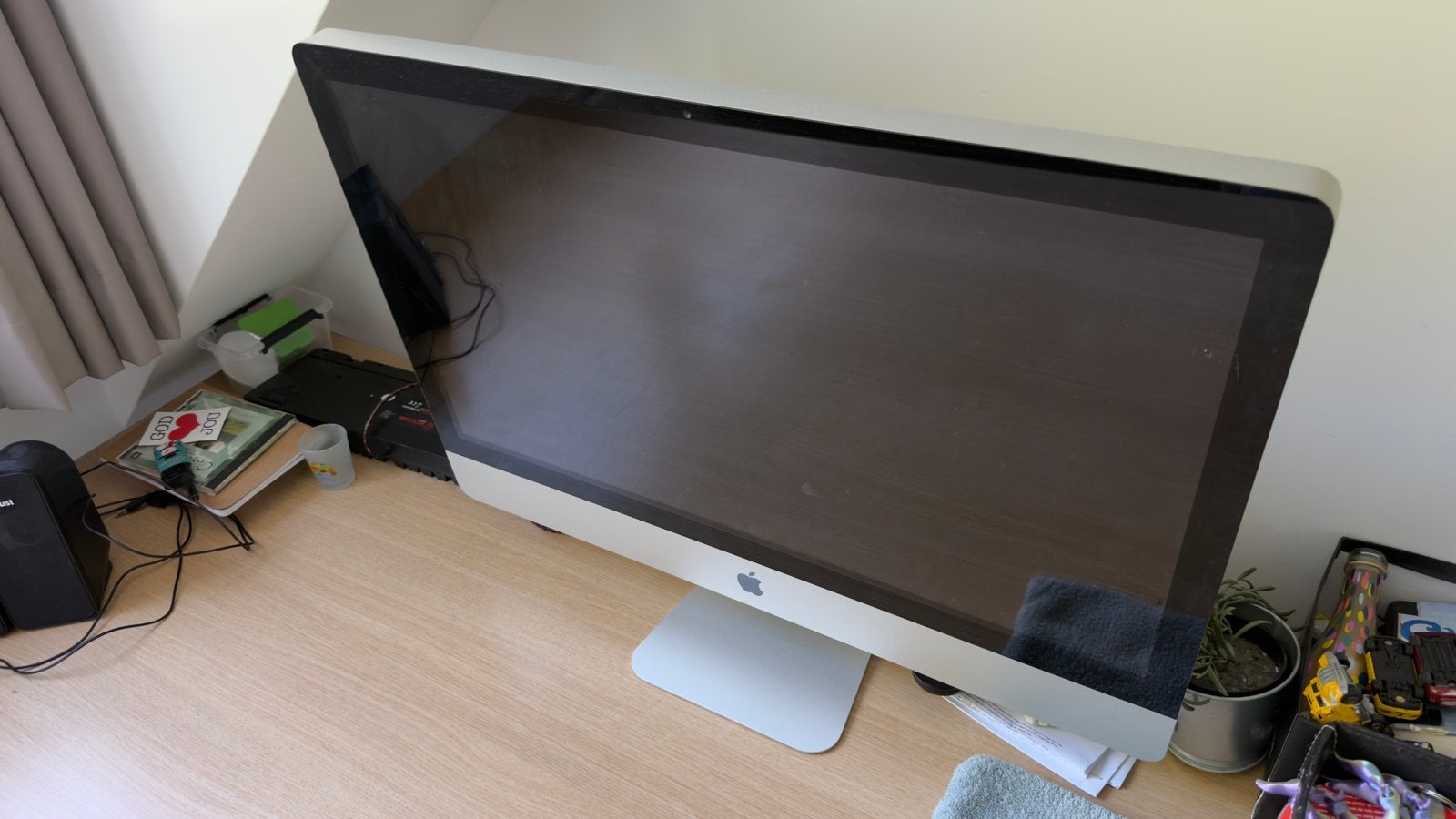 iMac 27 inch (2009) met draadloos toetsenbord en Magic Mouse, Ophalen, Gebruikt, Minder dan 4 GB, SSD