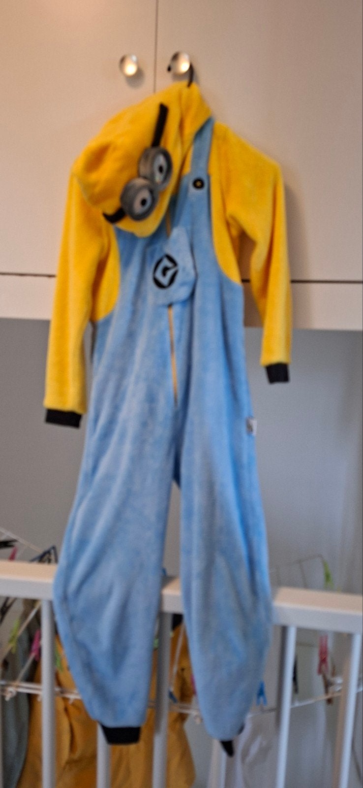 minion onesie maat 146, Kinderen en Baby's, Ophalen of Verzenden, Gebruikt, Jongen of Meisje, Overige typen