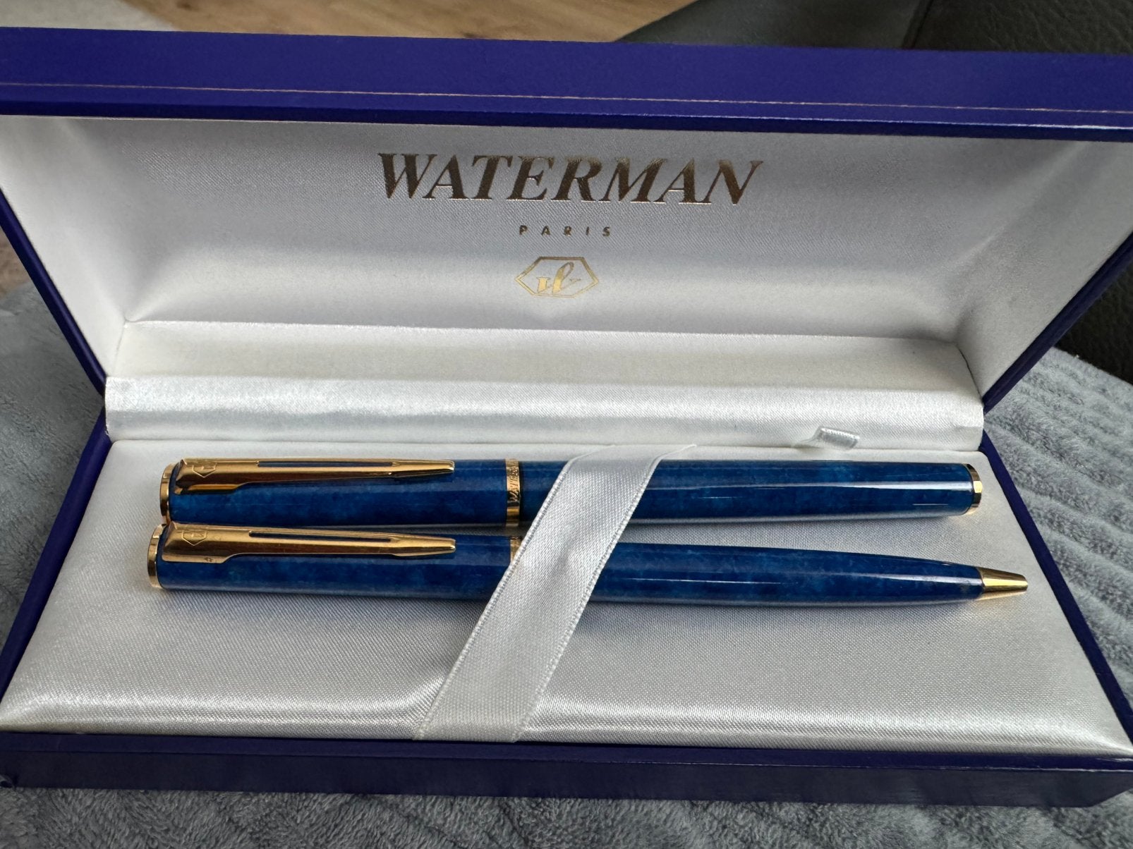 Waterman pennenset blue marble te koop !, Verzamelen, Pennenverzamelingen, Ophalen of Verzenden, Zo goed als nieuw, Vulpen, Waterman