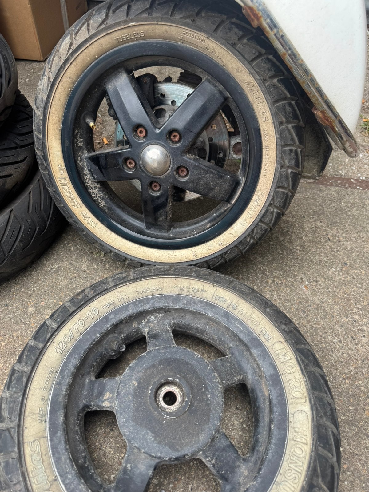 Vespa lx s velgenset goede banden, Ophalen of Verzenden, Zo goed als nieuw, Overige typen