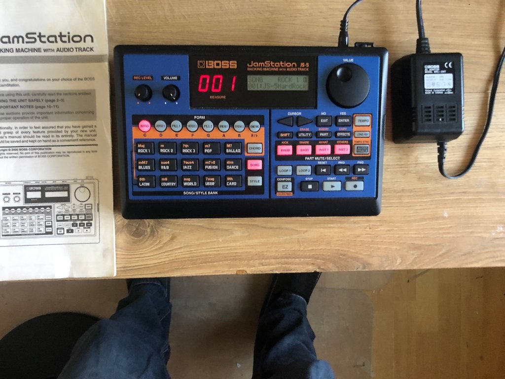 Boss JS-5 JamStation, Muziek en Instrumenten, Synthesizers, Gebruikt, Met midi-aansluiting, Roland, Overige aantallen