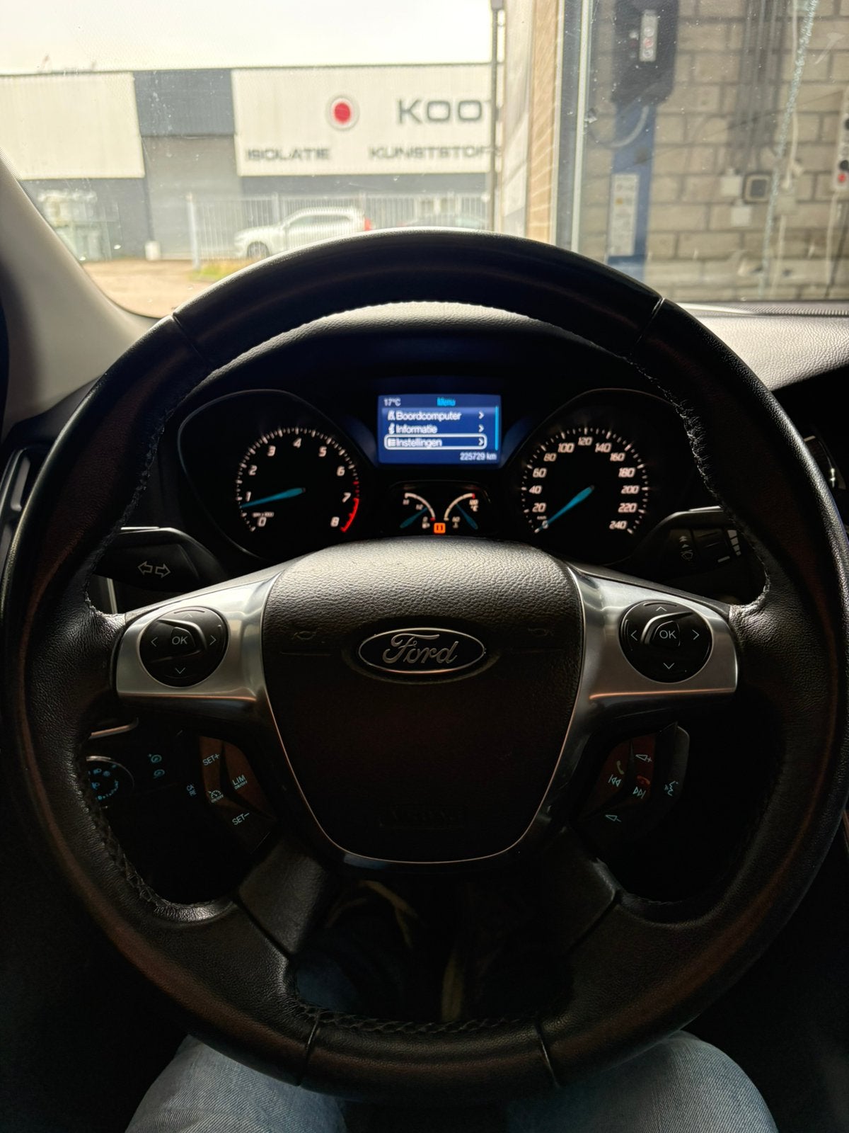 Foto 9 van Ford Focus 1.6 134KW Titanium 182PK