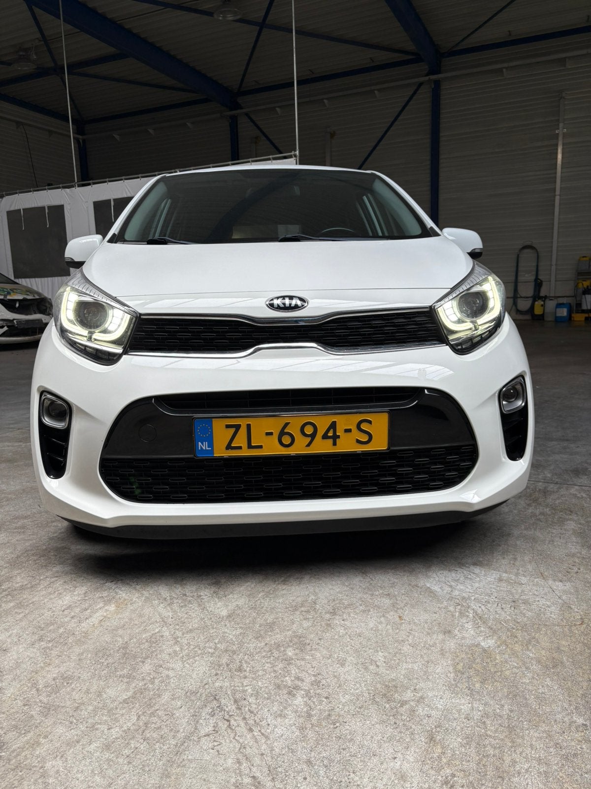 Kia Picanto 1.2 Cvvt 84pk Aut 5-zits 2019 Wit, Auto's, Kia, Bedrijf, Picanto, Achteruitrijcamera, Airconditioning, Automatische klimaatregeling