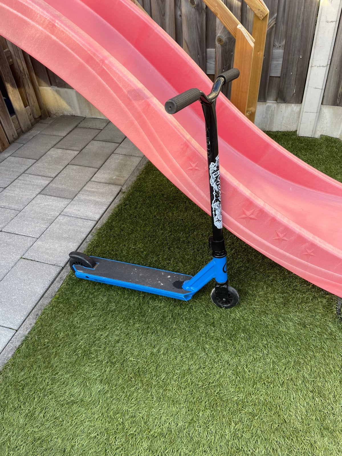 Blauwe kinder step, Fietsen en Brommers, Ophalen, Zo goed als nieuw, Gewone step