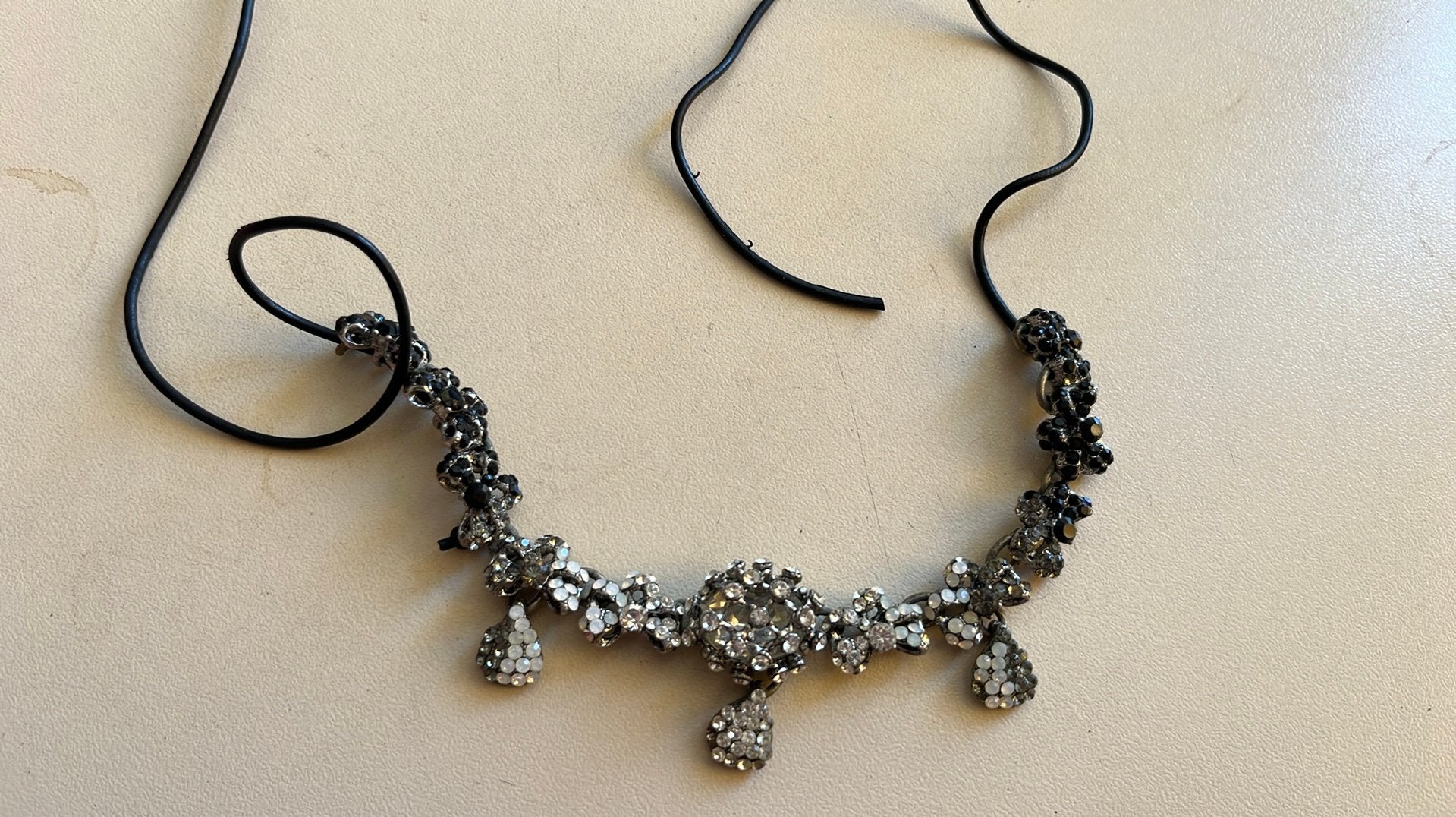 Otazu ketting, Overige materialen, Gebruikt, Overige kleuren, Ophalen of Verzenden