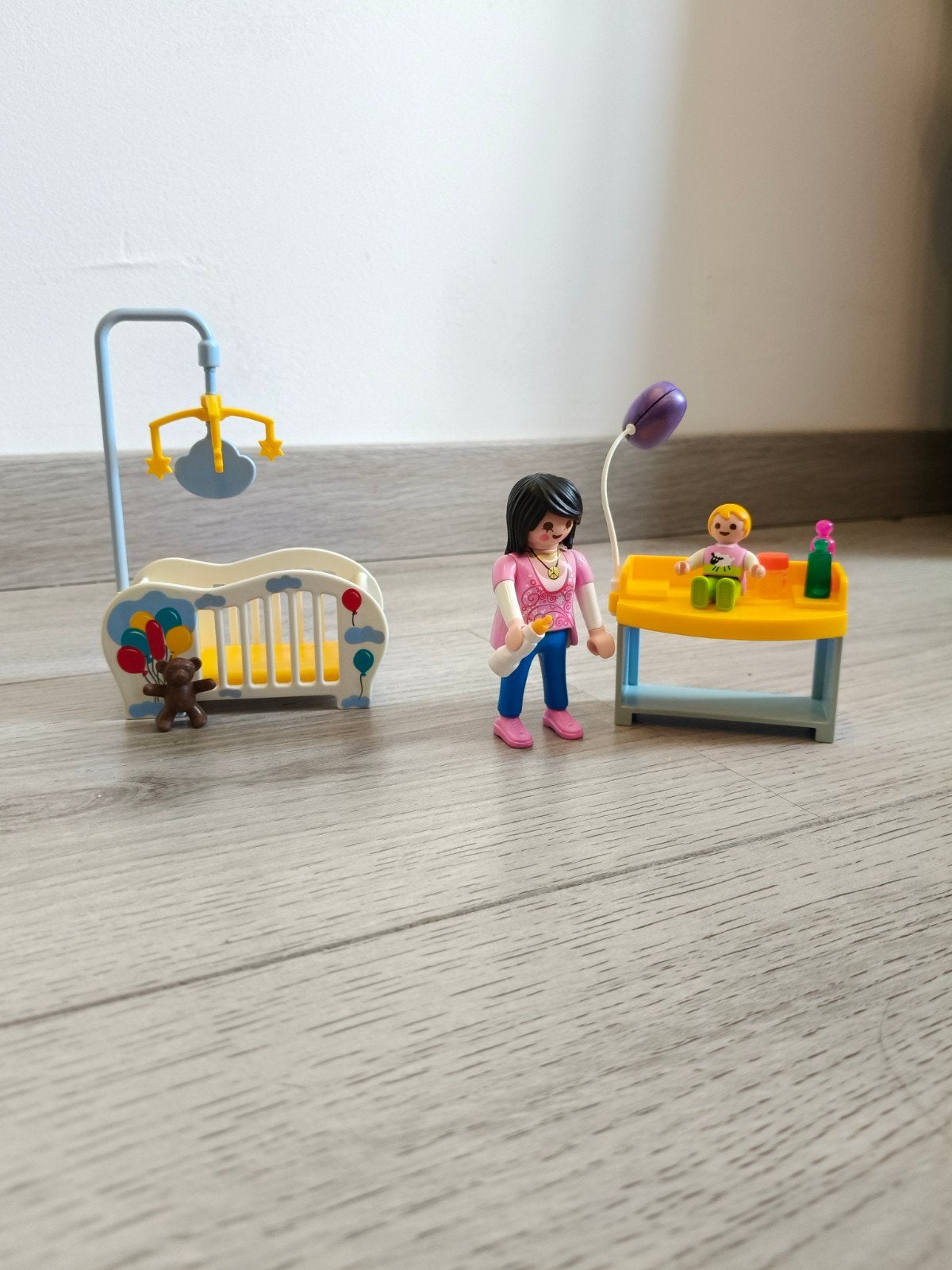 Playmobil 70531 Babykamer in koffer, Kinderen en Baby's, Gebruikt, Complete set, Overige typen, Ophalen of Verzenden