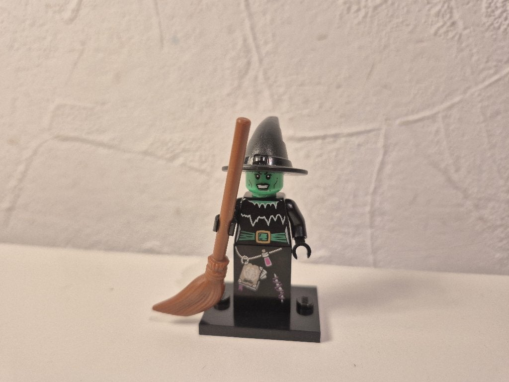Lego Collectible Minifigure Series 2 Witch, Gebruikt, Lego, Compleet, Ophalen of Verzenden
