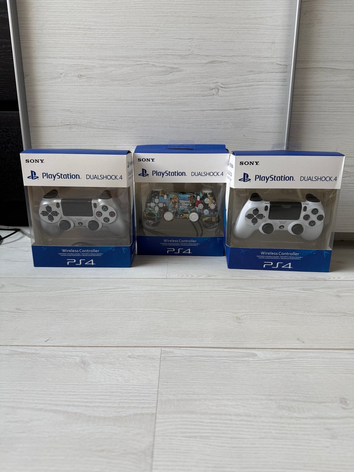 3x PlayStation 4 controllers nieuw in doos, Ophalen, Nieuw, Controller, PlayStation 4