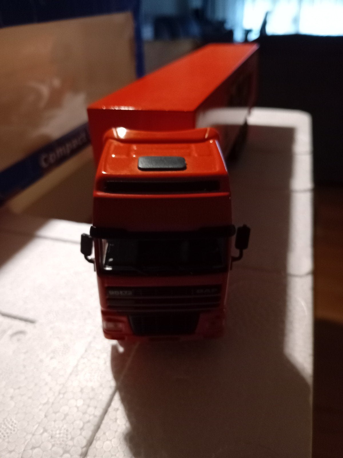 lion cars en joal vrachtwagens, Ophalen of Verzenden, Zo goed als nieuw, Hijskraan, Tractor of Landbouw, Overige merken