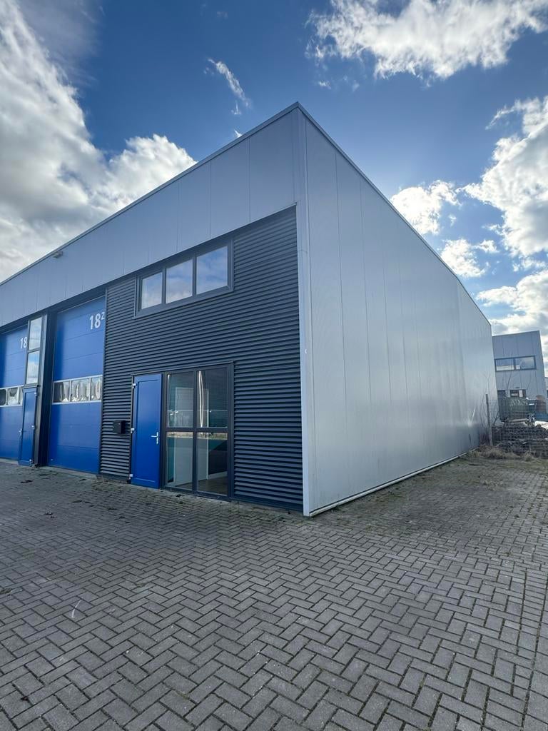 Te Huur omgeving zwolle bedrijfsunit, Zakelijke goederen, Bedrijfsruimte
