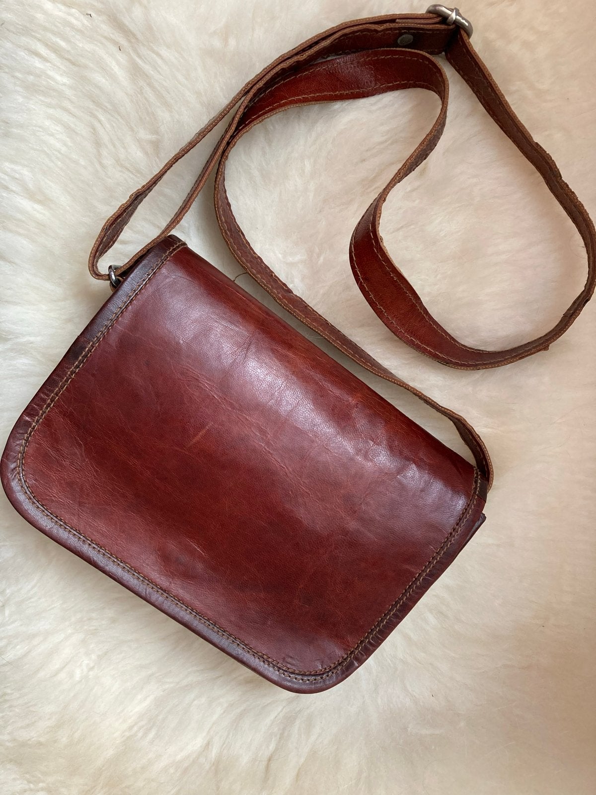 Gusti Leder summer M schoudertas vintage look als nieuw, Overige merken, Bruin, Ophalen of Verzenden, Zo goed als nieuw