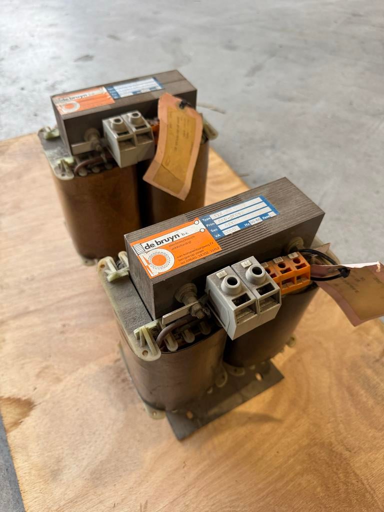 Trafo Ulmer 2000VA 220-380V Prim/42V Sec, Hobby en Vrije tijd, Elektronica-componenten, Ophalen, Nieuw
