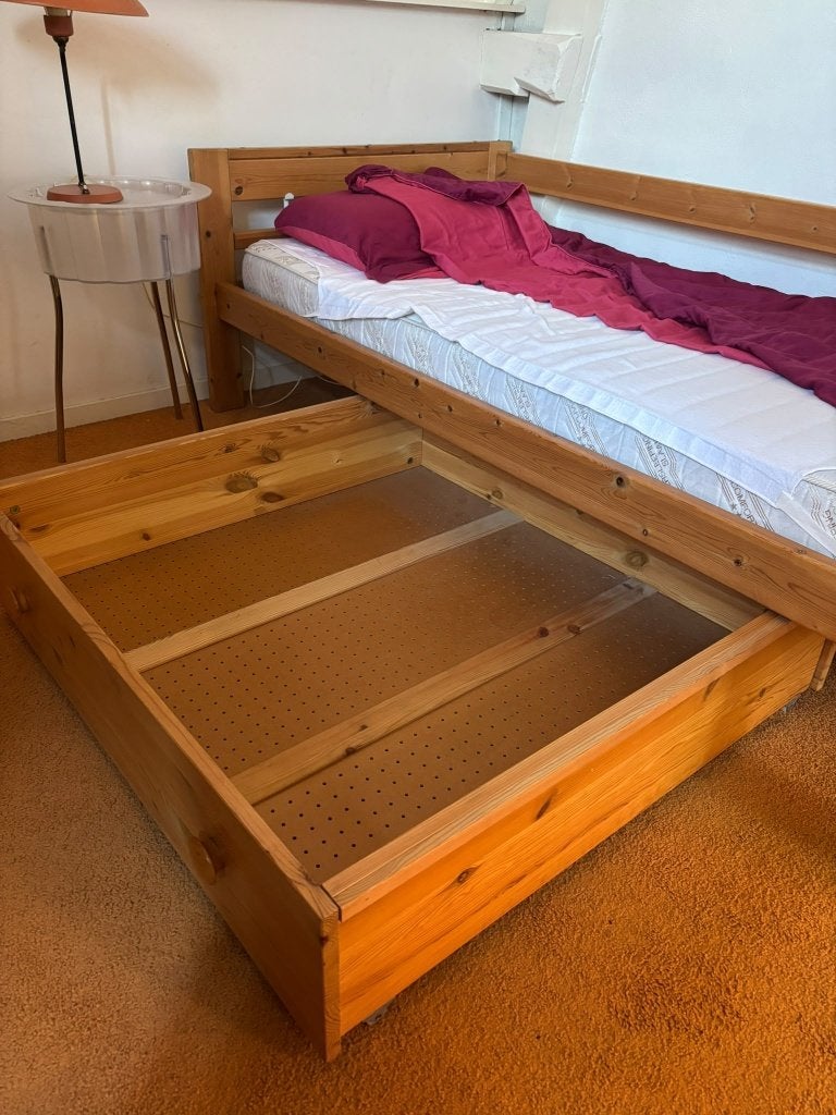 Houten bedframe 90x200, Ophalen, Gebruikt, 90 cm, Eenpersoons
