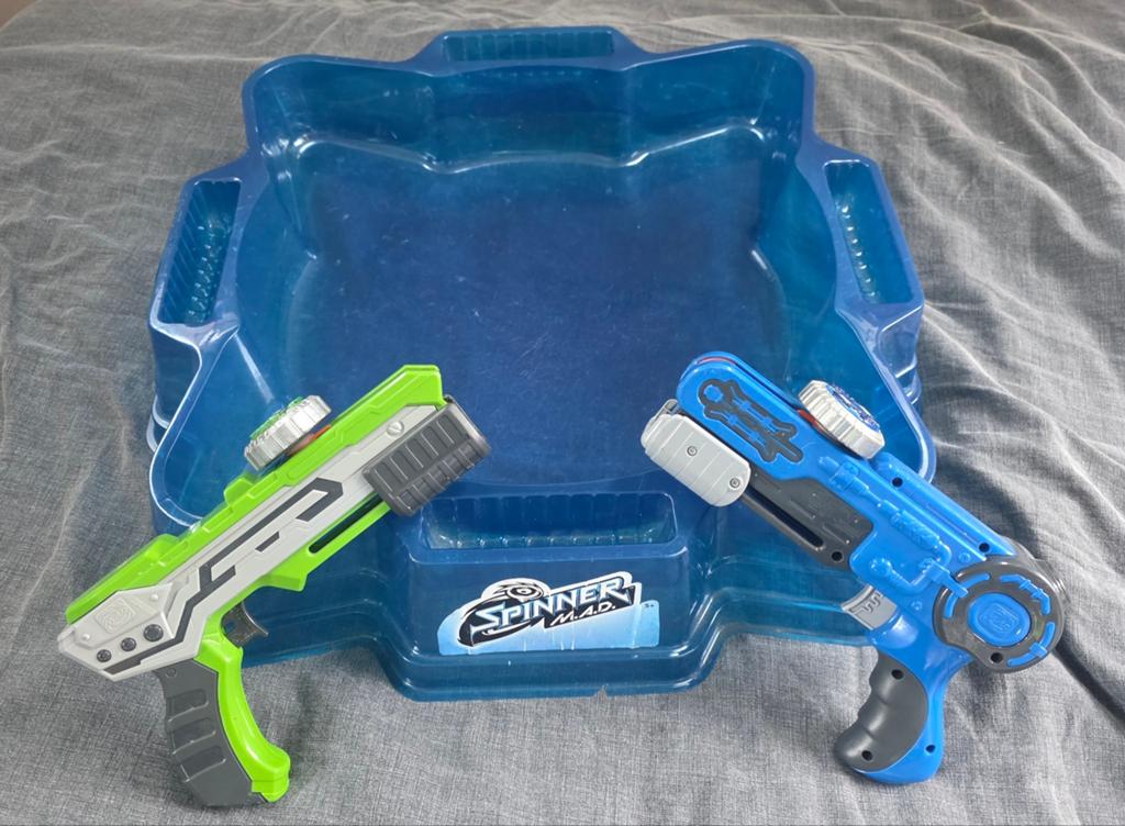 Spinner M.A.D. Arena met 2 blasters, Ophalen, Gebruikt, Jongen of Meisje