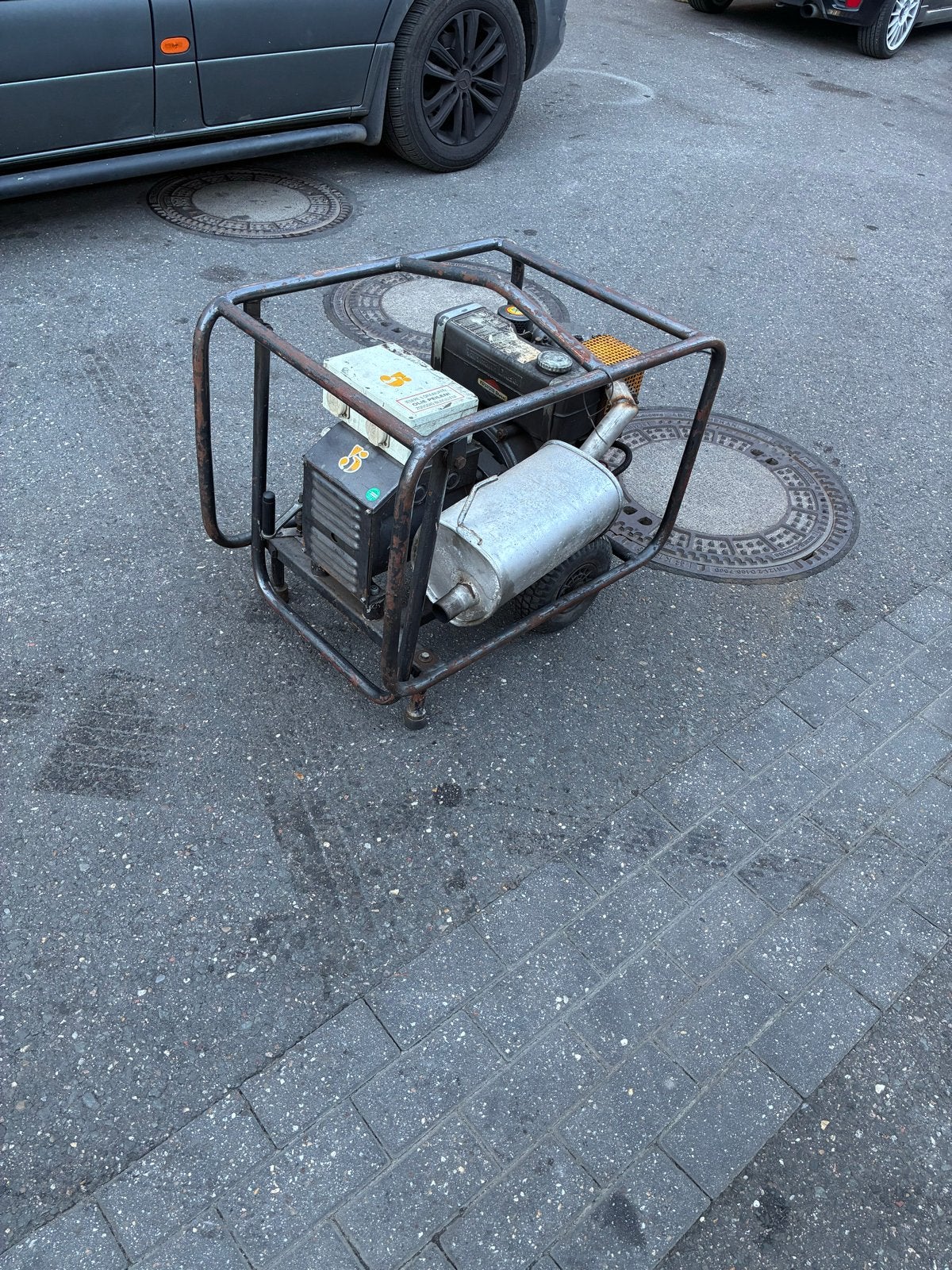 Farymann Diesel Aggregaat - Briggs & Stratton, Ophalen, Gebruikt, 5 tot 10 kVA, Dieselolie