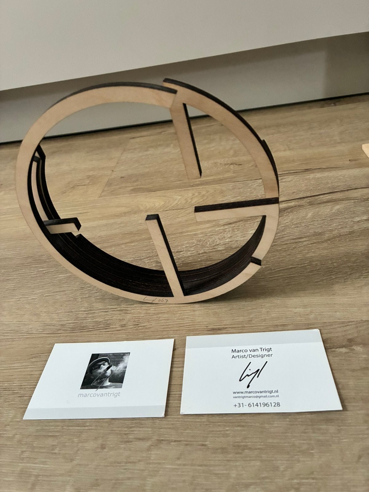 Kunstwerk Hout Designer Marco van Trigt, Ophalen of Verzenden, 30 cm, Overige typen, Hout