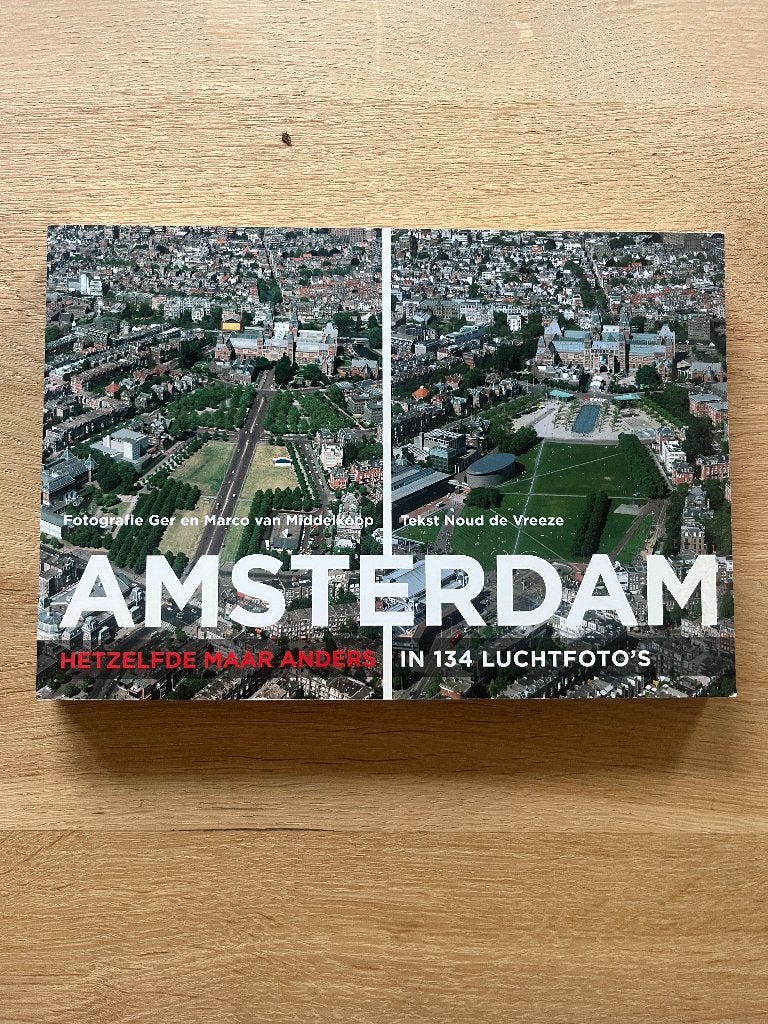 Amsterdam: hetzelfde maar anders, Ophalen of Verzenden, Zo goed als nieuw