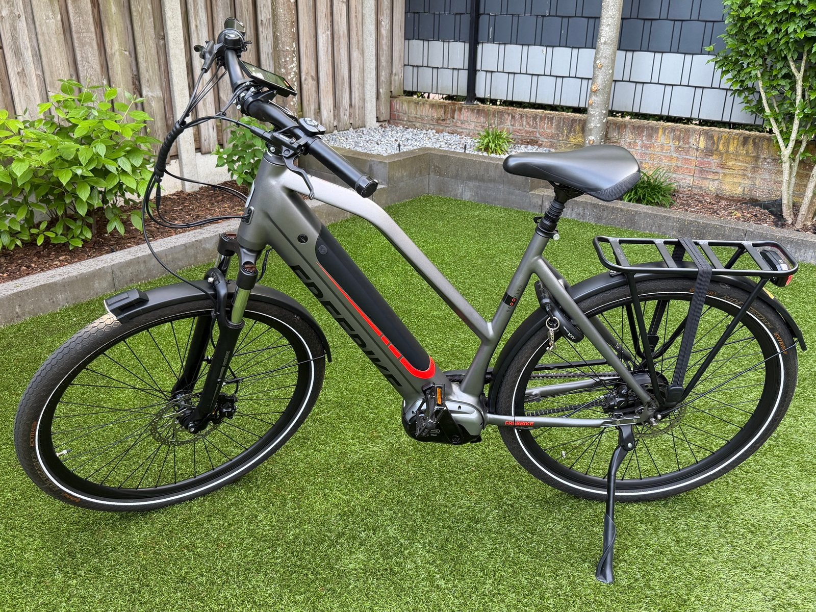 Freebike Brooklyn Elektrische fiets, Zo goed als nieuw, 50 km per accu of meer, 55 tot 59 cm, Ophalen