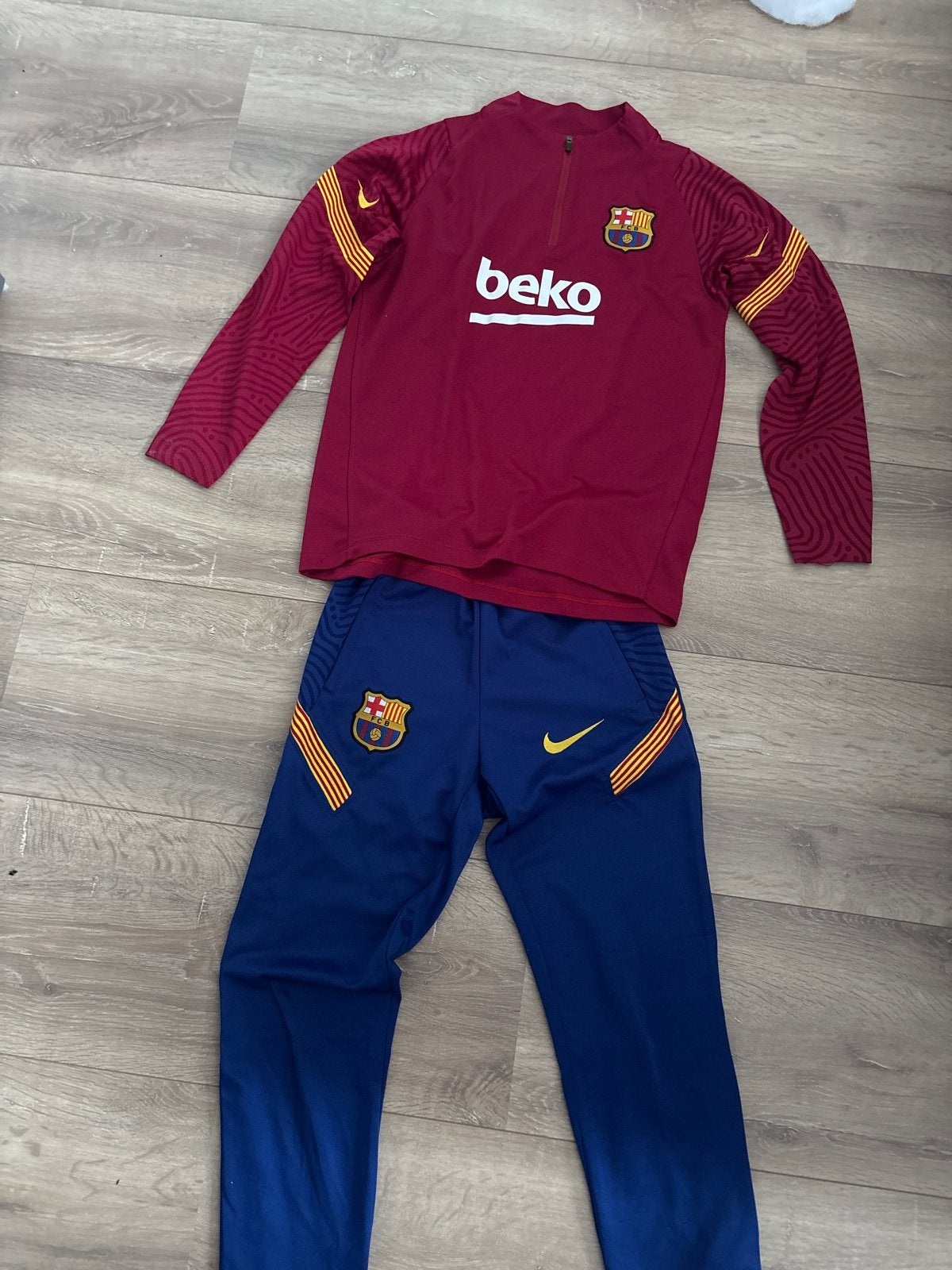 Barcelona trainingspak seizoen 20/21, Ophalen, Gebruikt, Jongen