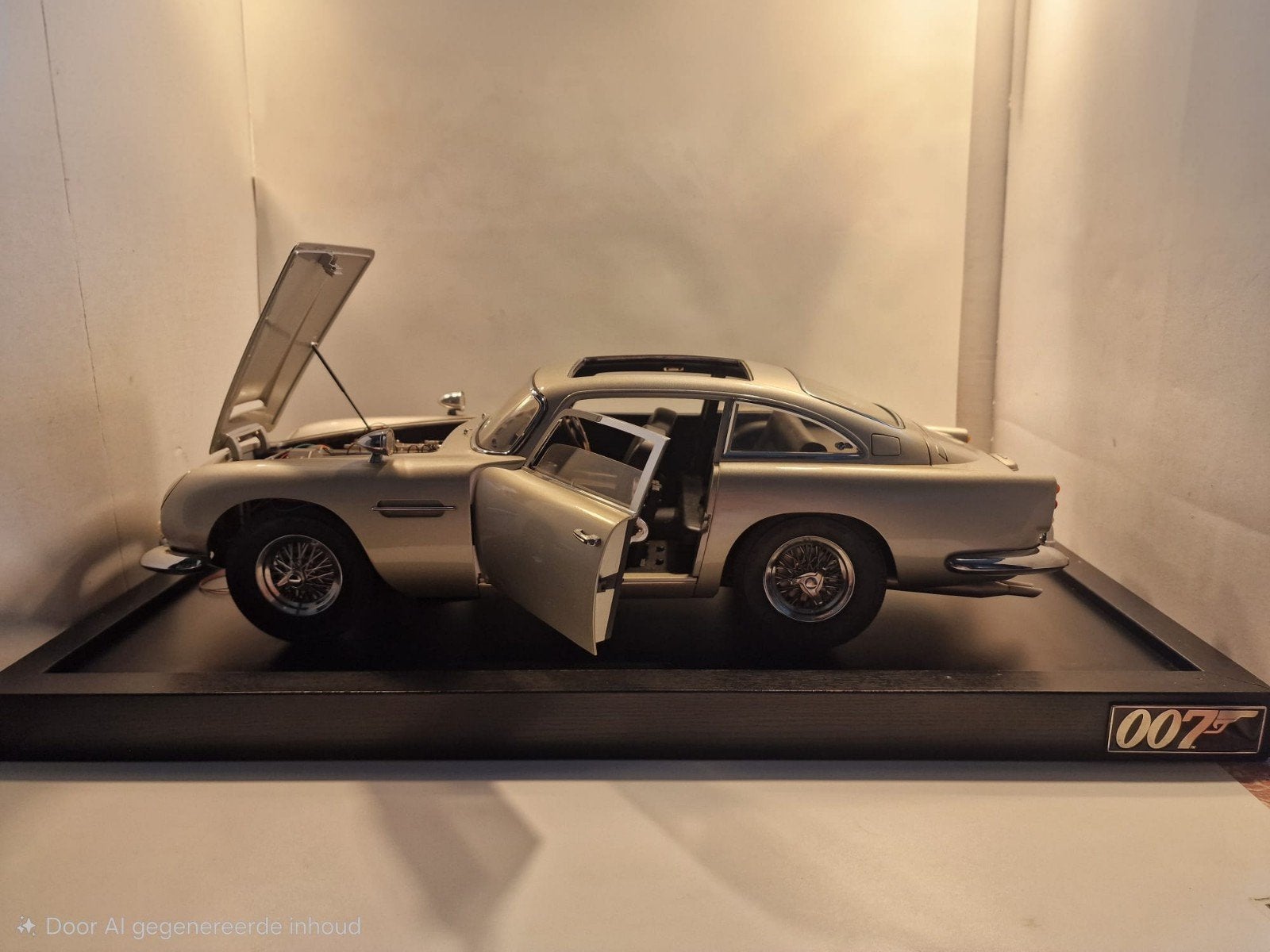 Eaglemoss , Aston Martin DB5 1:8 James Bond, Ophalen of Verzenden, Gebruikt, 1:5 t/m 1:8, Auto