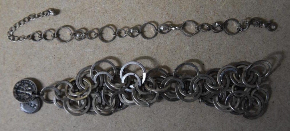2x armband infinty oneindig rond ringen one dime dames pols, Ophalen of Verzenden, Zo goed als nieuw, Zilver, Staal